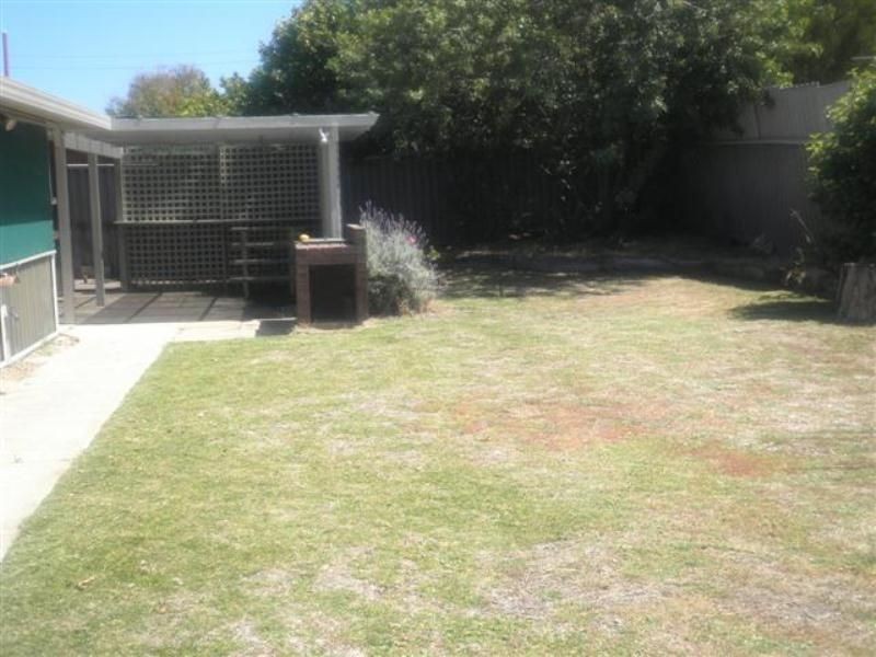 23 Tremont Place, Craigie WA 6025