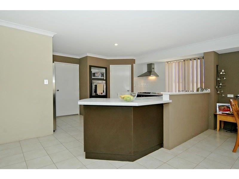 15 Hewlett Turn, Tapping WA 6065