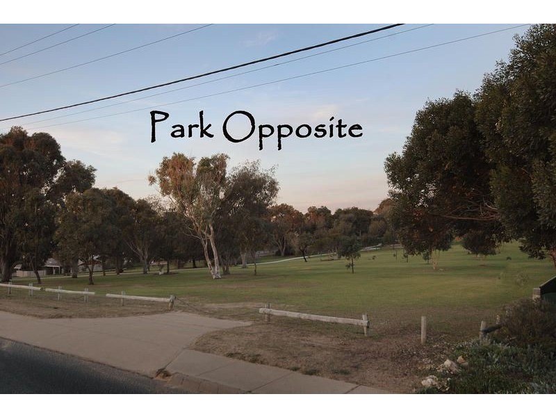 35 Cliff Street, Marmion WA 6020