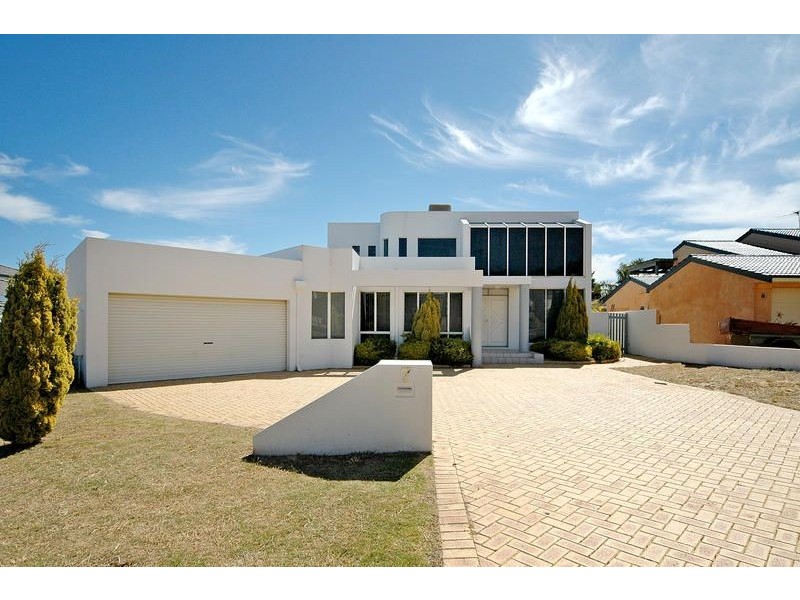 7 Reliance Close, Ocean Reef WA 6027