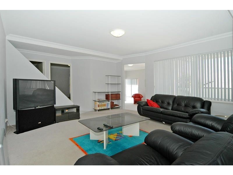 7 Reliance Close, Ocean Reef WA 6027