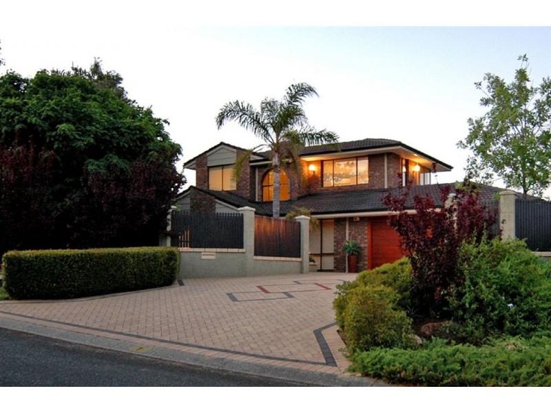 1 Ridge Close, Edgewater WA 6027