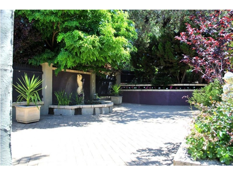 1 Ridge Close, Edgewater WA 6027