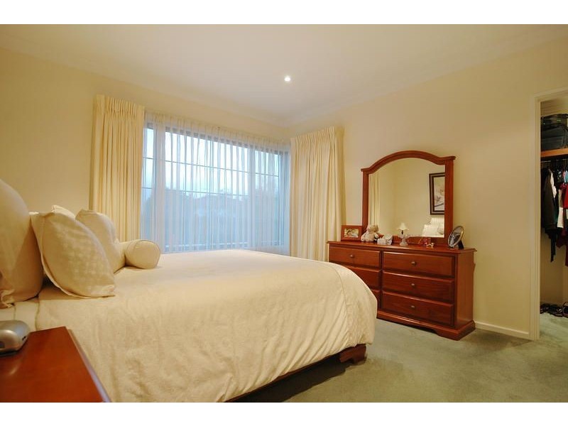 53 Millendon Street, Carramar WA 6031