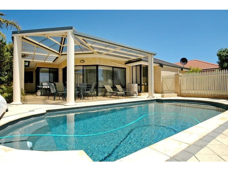 37 Savannah Way, Iluka WA 6028