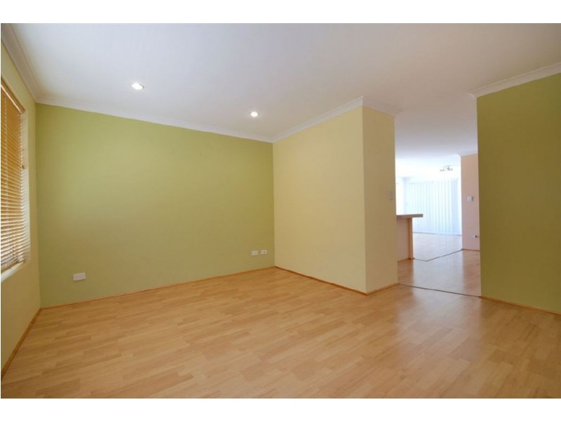 118 Kinross Drive, Kinross WA 6028