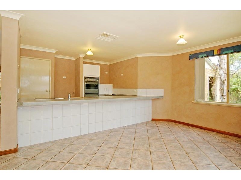 11 Manito Court, Joondalup WA 6027