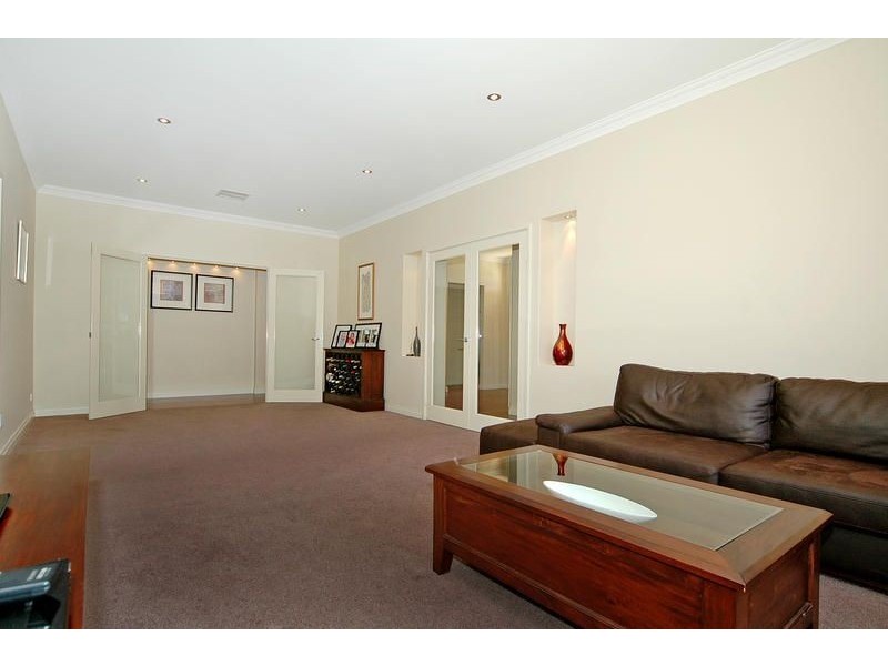 17 Venice Entrance, Iluka WA 6028