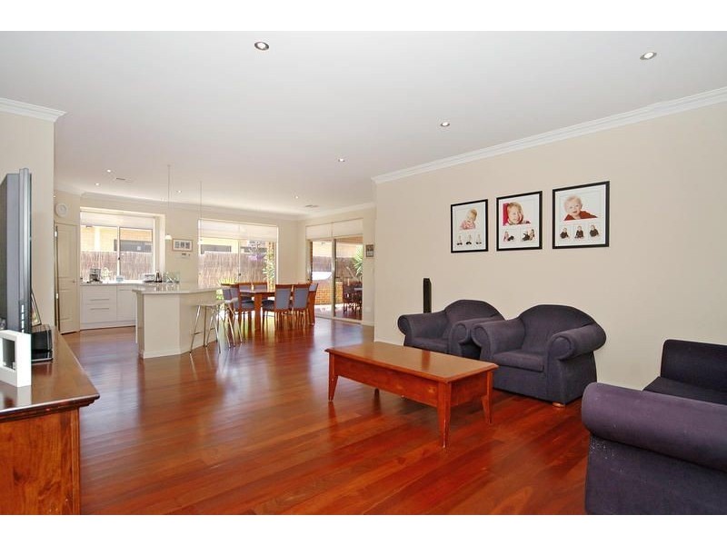 17 Venice Entrance, Iluka WA 6028