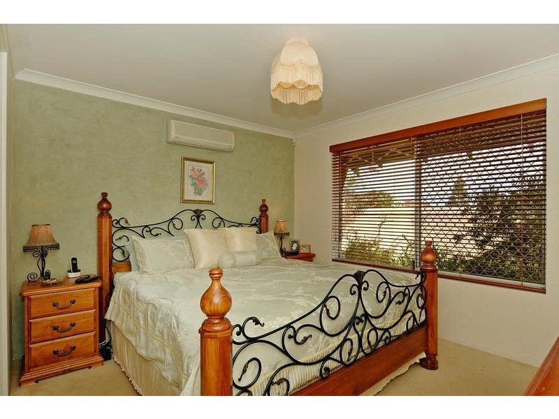 2 Delgado Parade, Iluka WA 6028