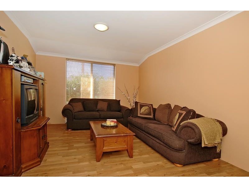 1 Siderno Rise, Hocking WA 6065