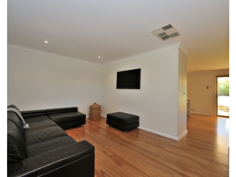 143 Venturi Drive, Ocean Reef WA 6027