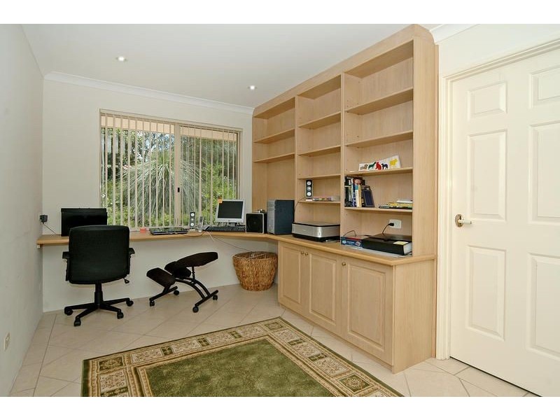 25 Merrang Circuit, Carramar WA 6031