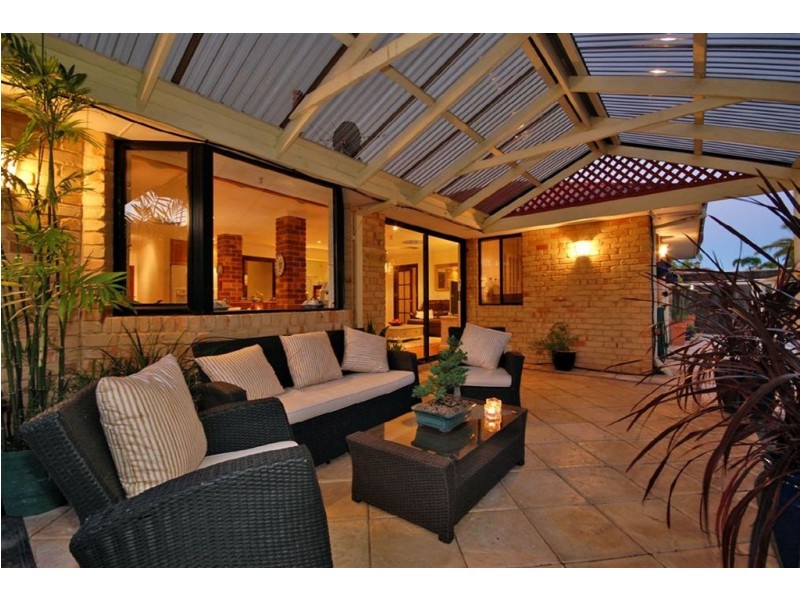 32 Earlsferry Green, Kinross WA 6028