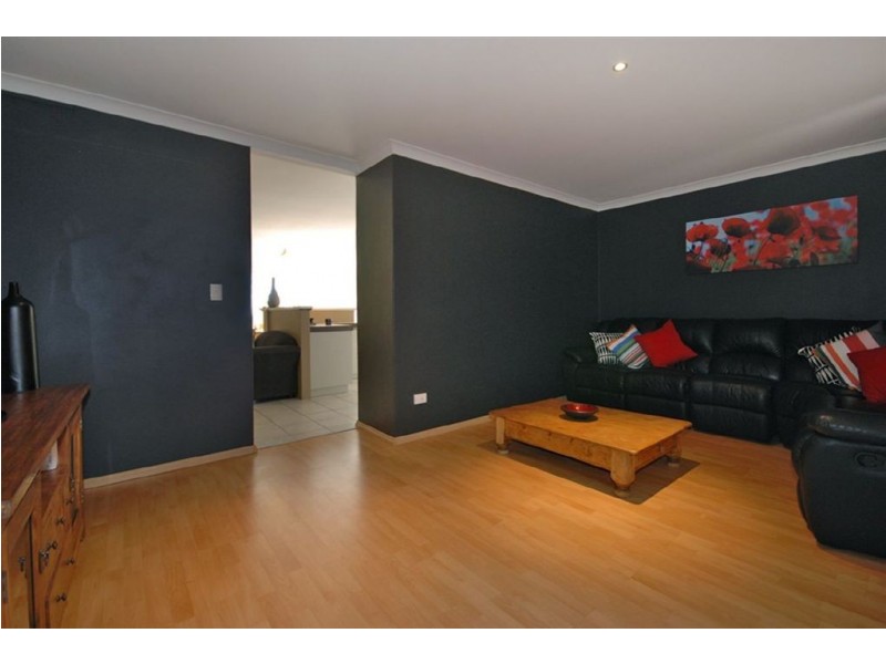 60 Stonehaven Parade, Kinross WA 6028