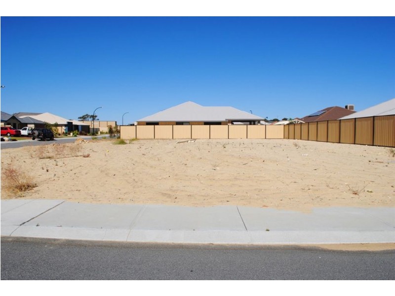 20 Stanbroke Turn, Carramar WA 6031