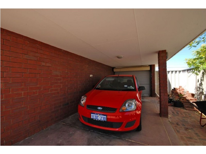 137 Eddystone Avenue, Craigie WA 6025