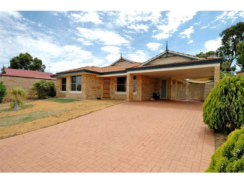 3 Carwoola Circle, Carramar WA 6031