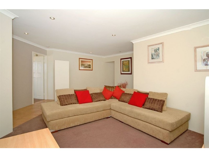 3 Carwoola Circle, Carramar WA 6031