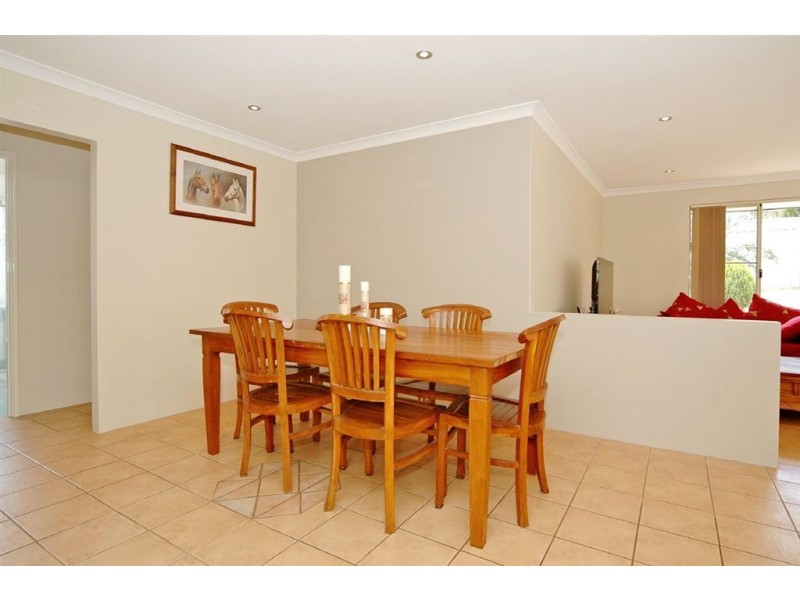 3 Carwoola Circle, Carramar WA 6031