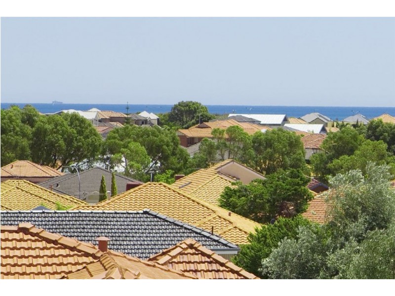 12 Brearley Mews, Hillarys WA 6025