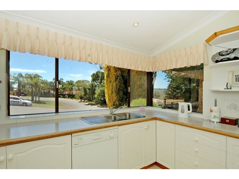 16 Ridge Close, Edgewater WA 6027