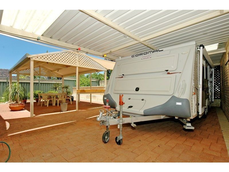 16 Ridge Close, Edgewater WA 6027