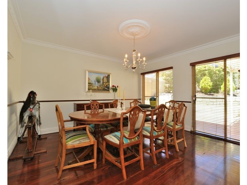 4 Jury Close, Ocean Reef WA 6027