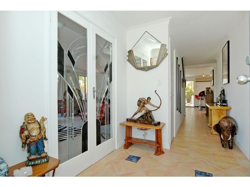 7 Rochester Drive, Mindarie WA 6030