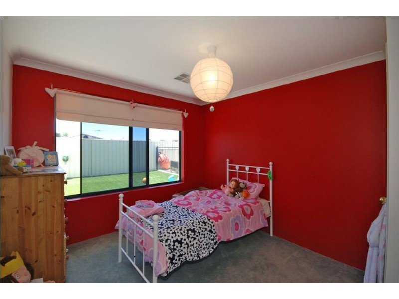 1 Flint Close, Pearsall WA 6065