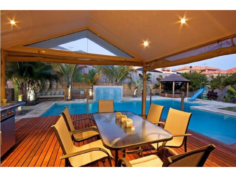 209 Flinders Street, Hillarys WA 6025