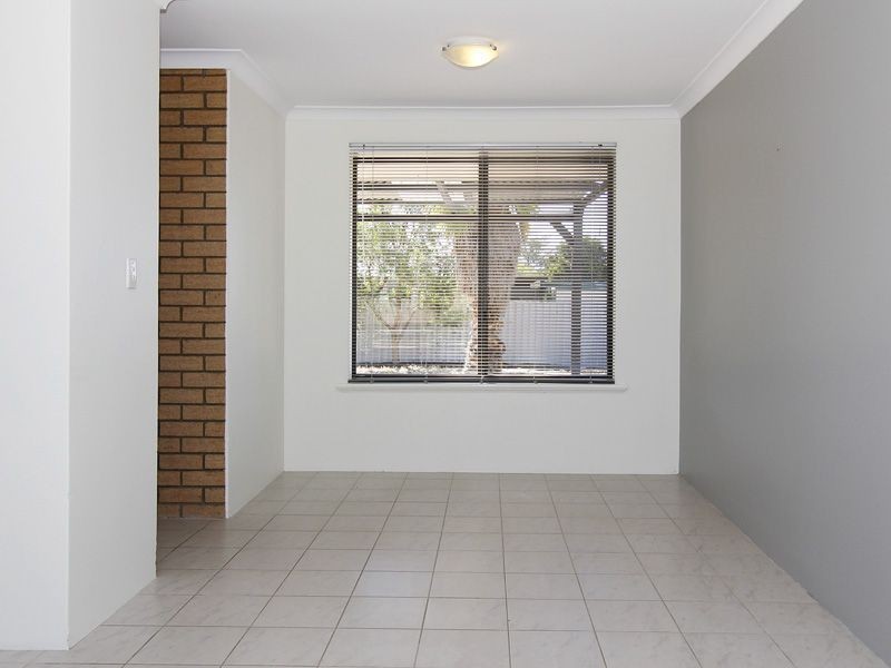 2 Lebeo Court, Heathridge WA 6027