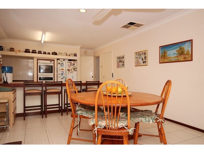 33 Talbot Drive, Kingsley WA 6026