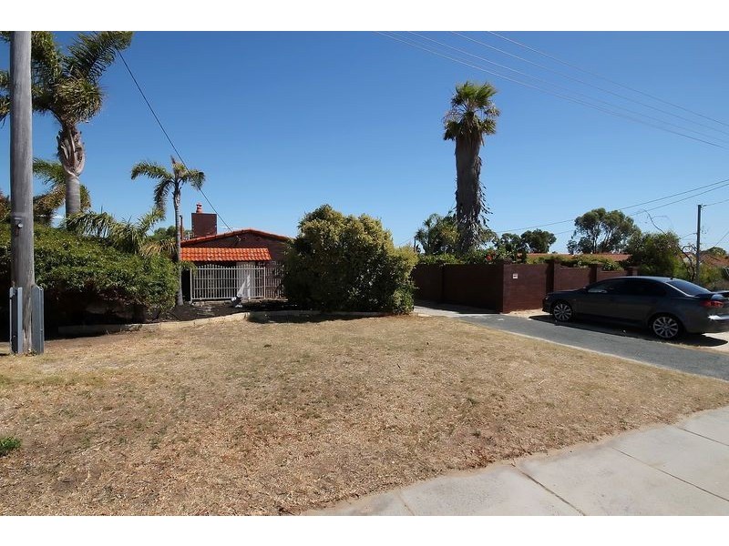 112 Mullaloo Drive, Kallaroo WA 6025