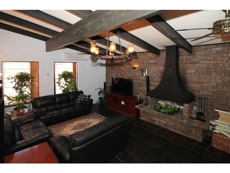 112 Mullaloo Drive, Kallaroo WA 6025