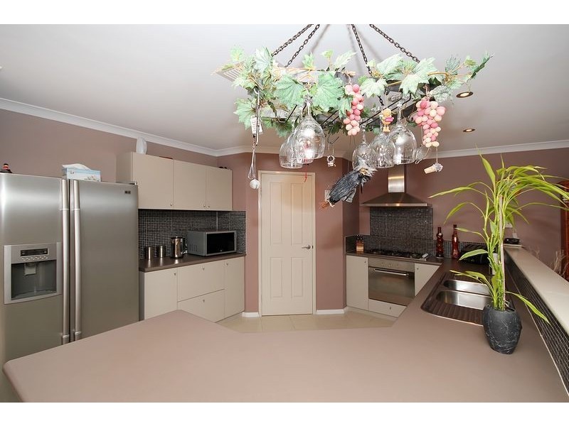 10 Castledene Way, Tapping WA 6065