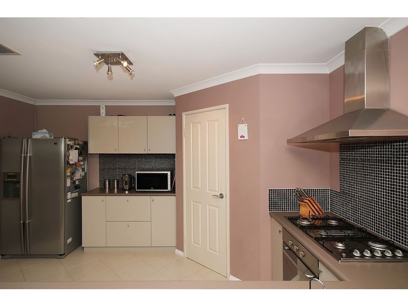 10 Castledene Way, Tapping WA 6065