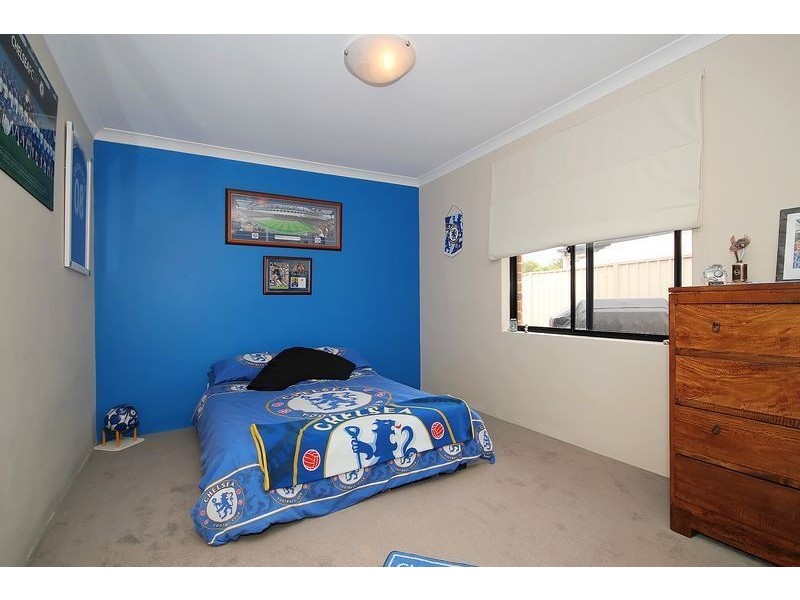 10 Castledene Way, Tapping WA 6065