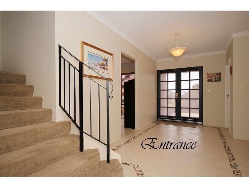 28 St James Approach, Iluka WA 6028