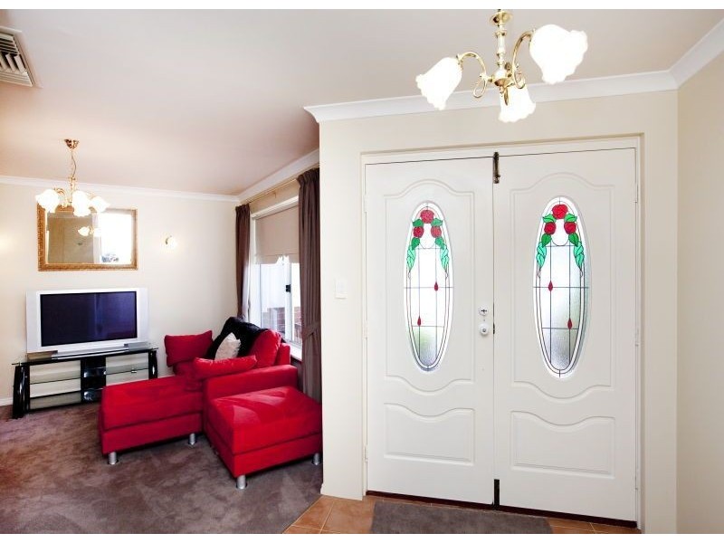 11 Kaufman Avenue, Ocean Reef WA 6027