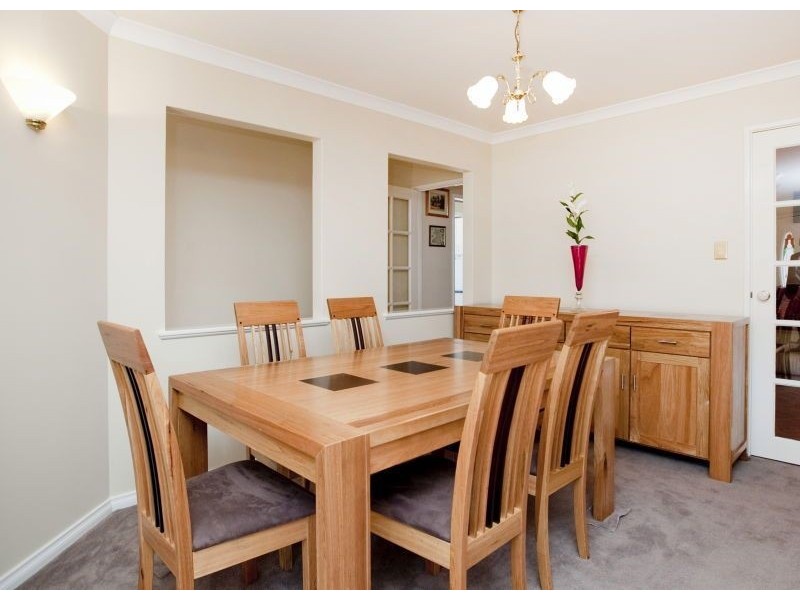 11 Kaufman Avenue, Ocean Reef WA 6027