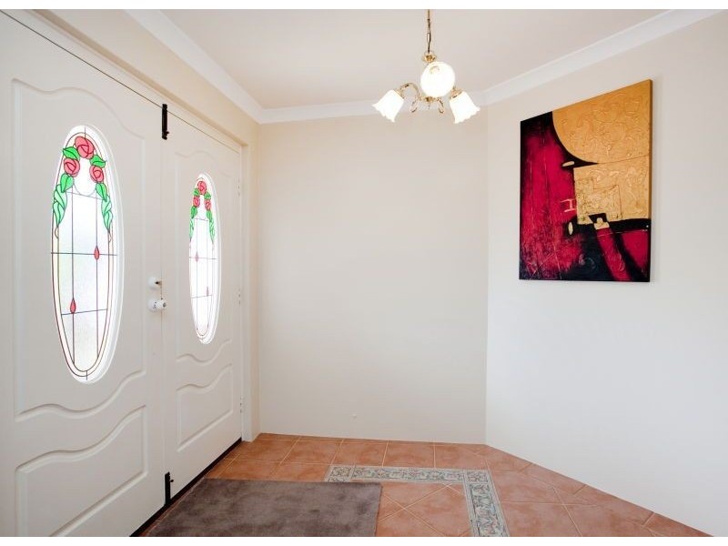 11 Kaufman Avenue, Ocean Reef WA 6027