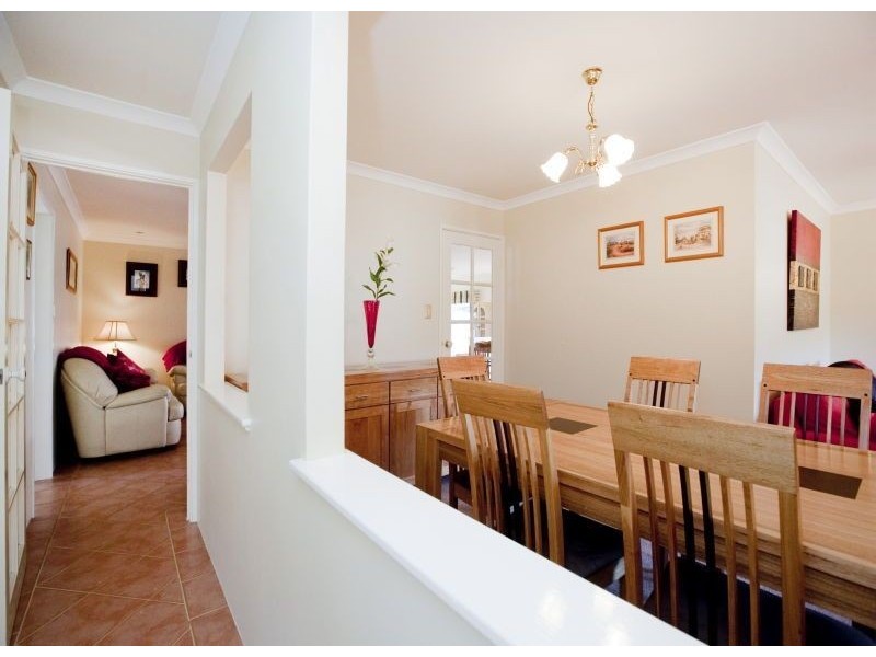 11 Kaufman Avenue, Ocean Reef WA 6027