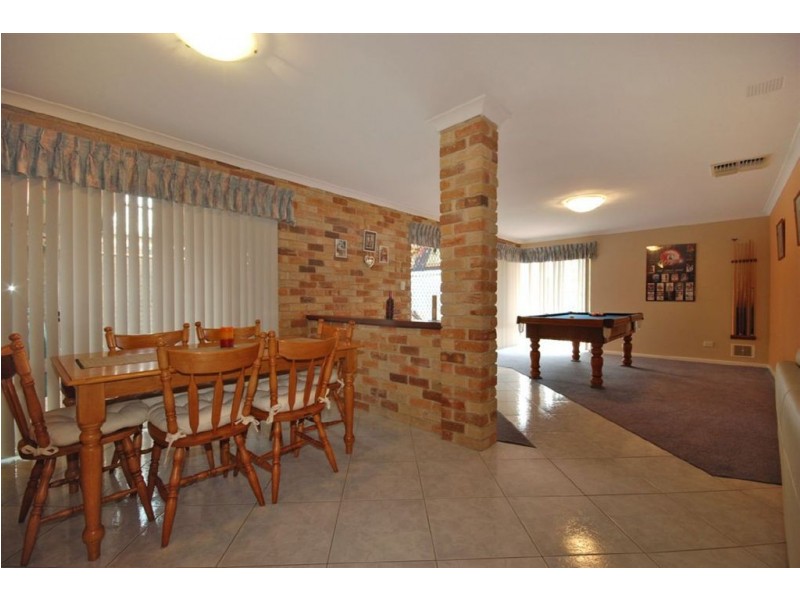 16 Paragon Rise, Currambine WA 6028
