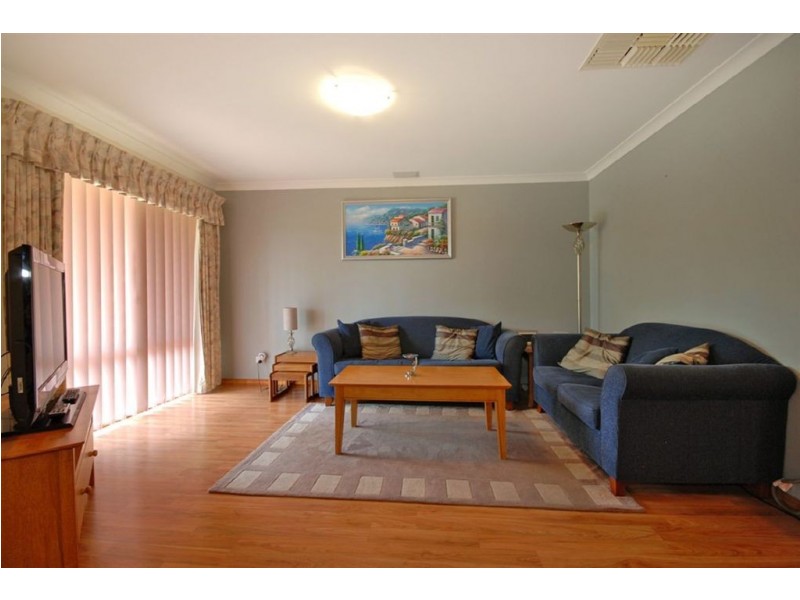 16 Paragon Rise, Currambine WA 6028