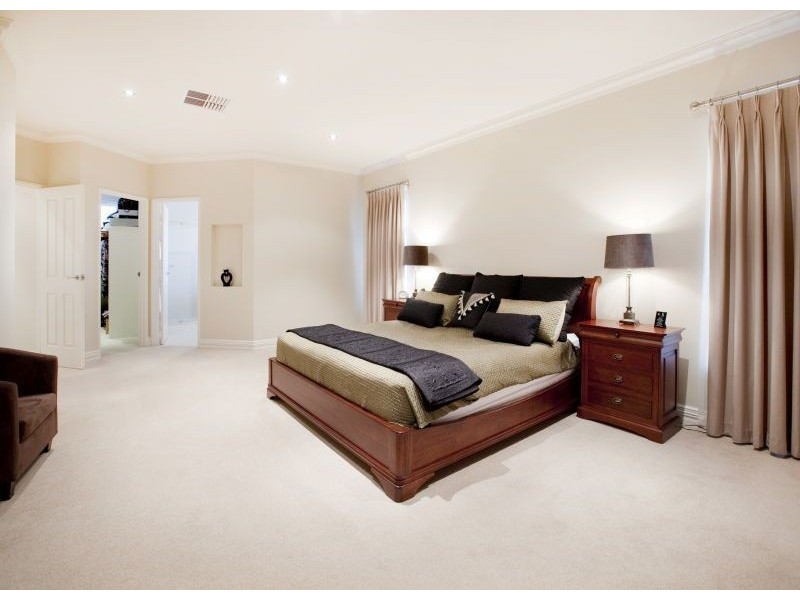 10 Plymouth Cove, Ocean Reef WA 6027