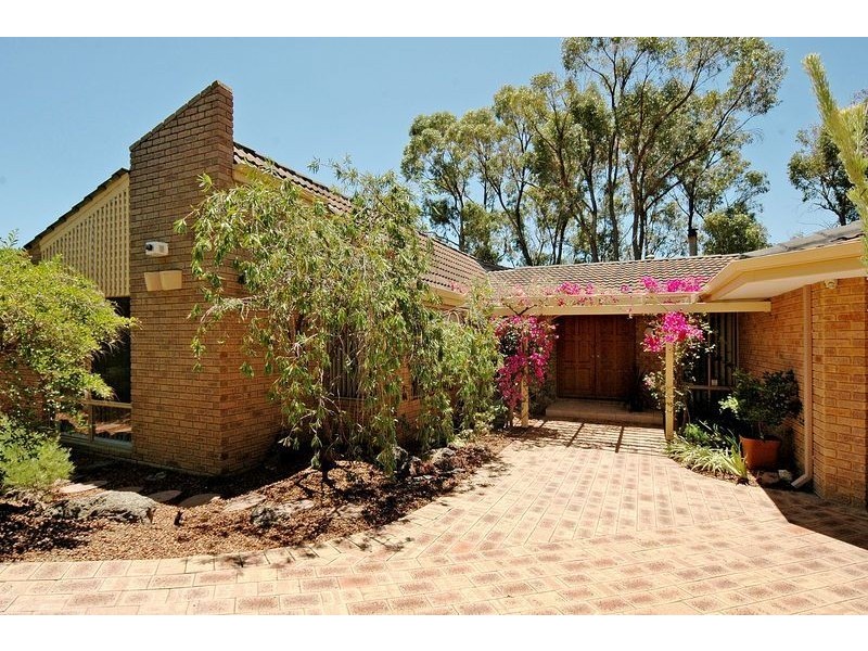 10 Reflection Close, Edgewater WA 6027