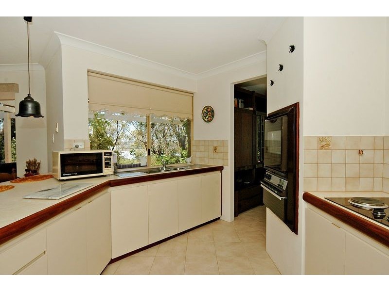 10 Reflection Close, Edgewater WA 6027