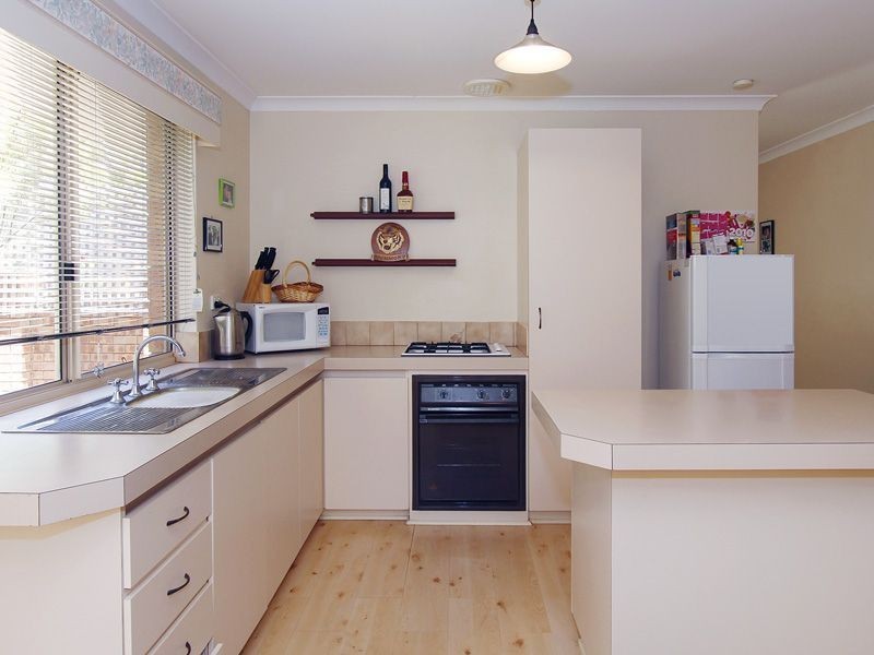 10 Dauphine Place, Joondalup WA 6027