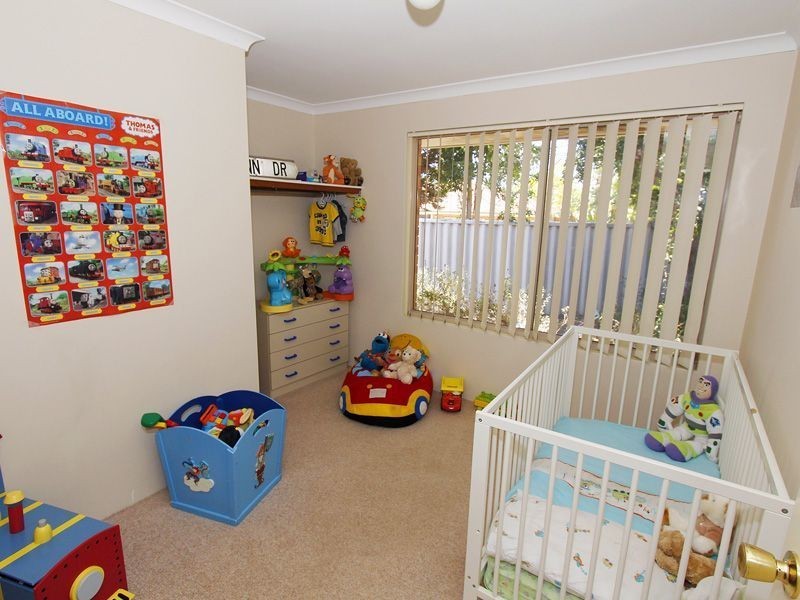 10 Dauphine Place, Joondalup WA 6027